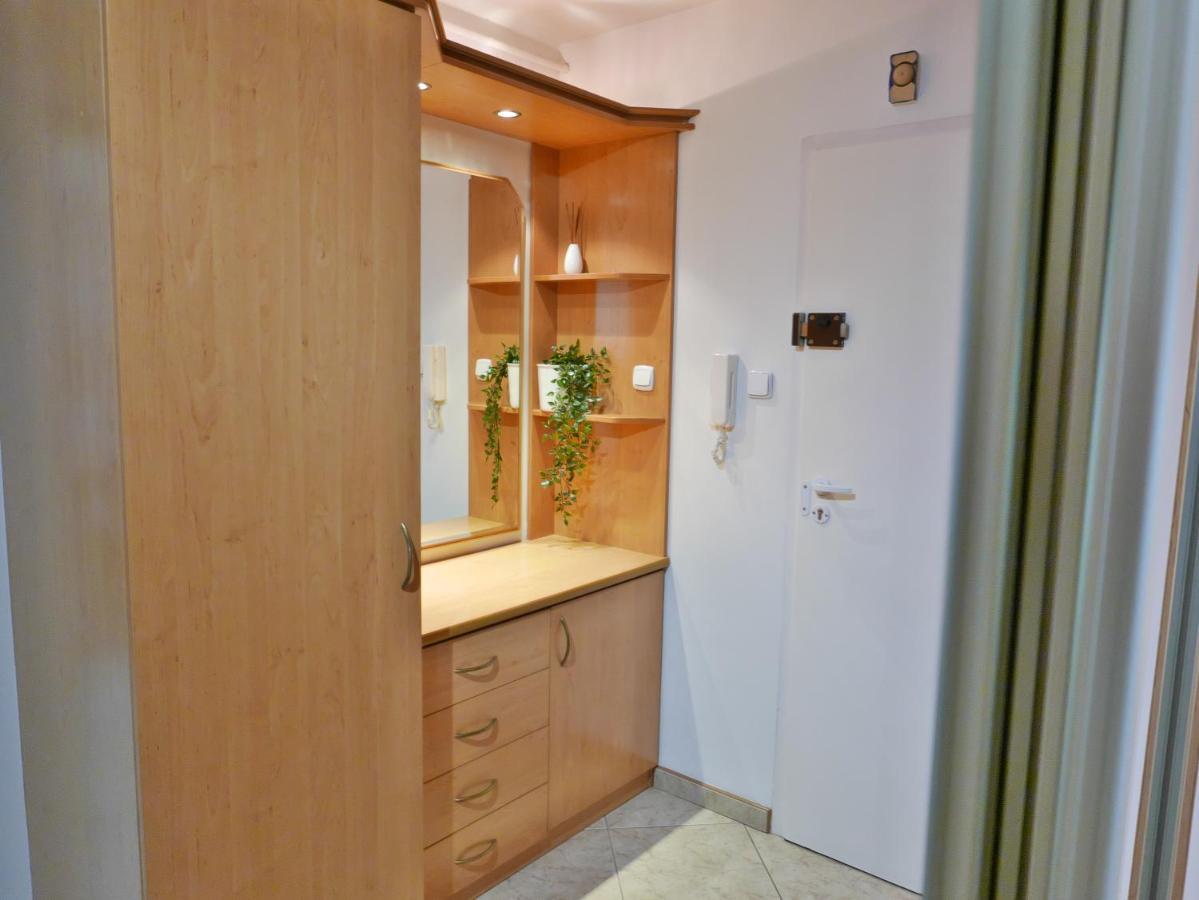 Apartament Retro Люблин Екстериор снимка